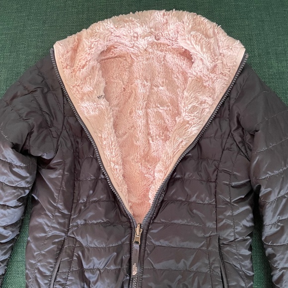 The North Face Reversible Kids Girls Jacket - Picture 7 of 8